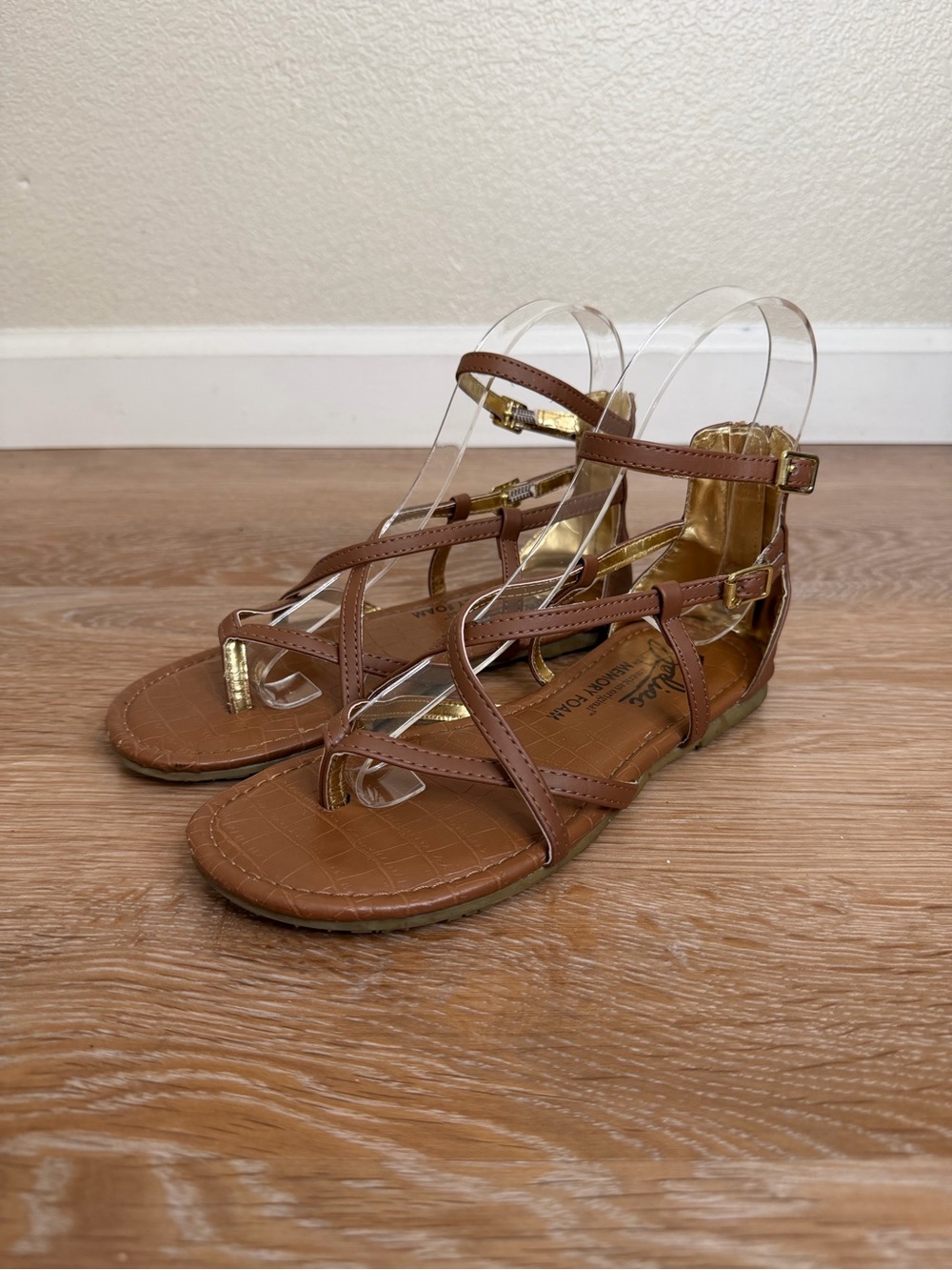 Zodiac Girls Size 3 Brown Gold Strappy Gladiator Flat Sandals